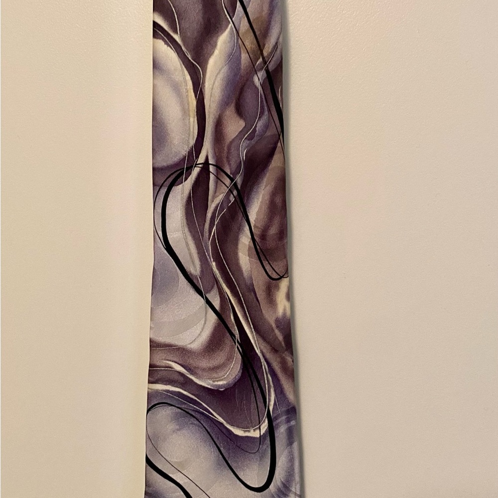 Elegant Purple Swirl Tie